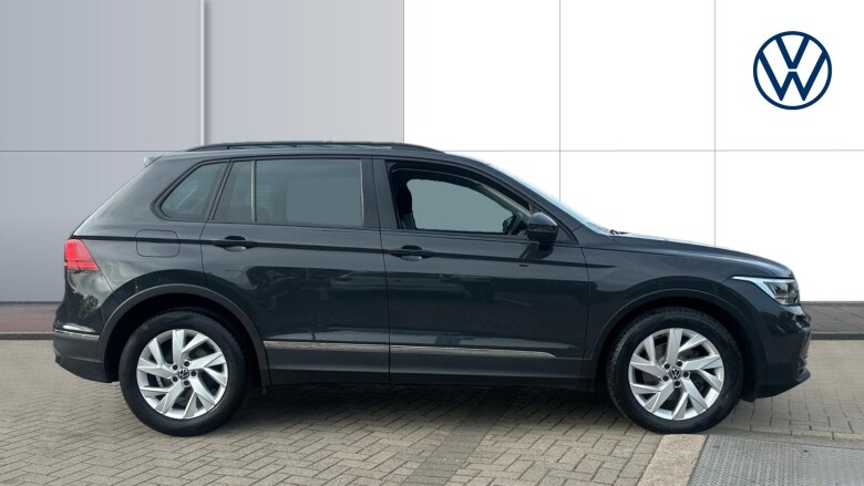 Volkswagen Tiguan 1.5 TSI Life 5dr Petrol Estate